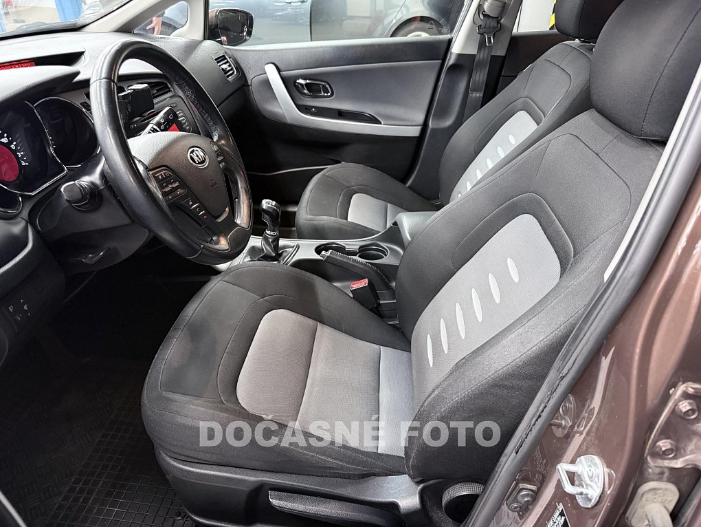 Kia Ceed 1.6GDi 