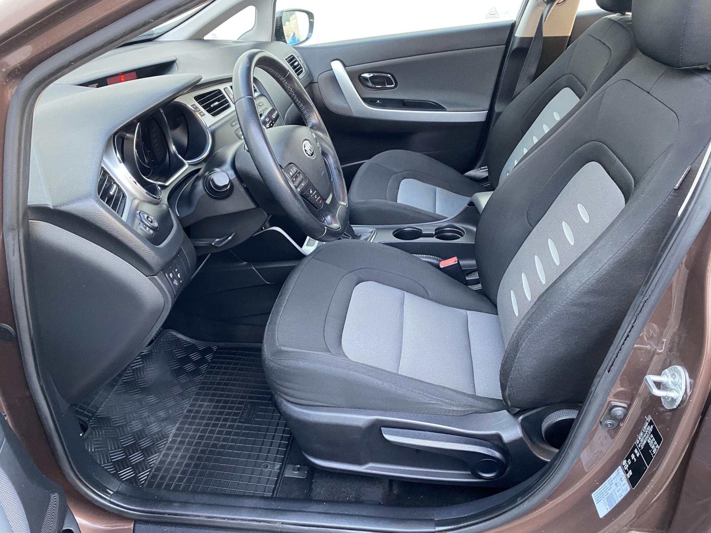 Kia Cee´d, 2014 - pohled č. 9