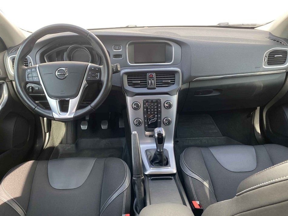 Volvo V40 2.0T2 Momentum
