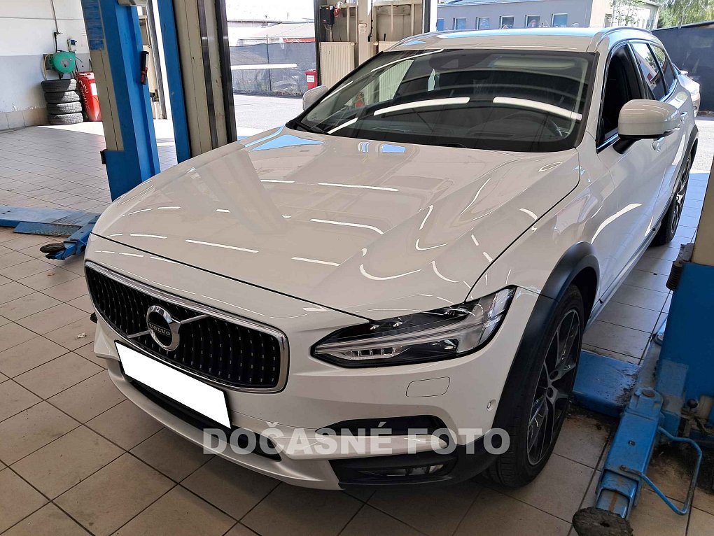 Volvo V90 2.0D 