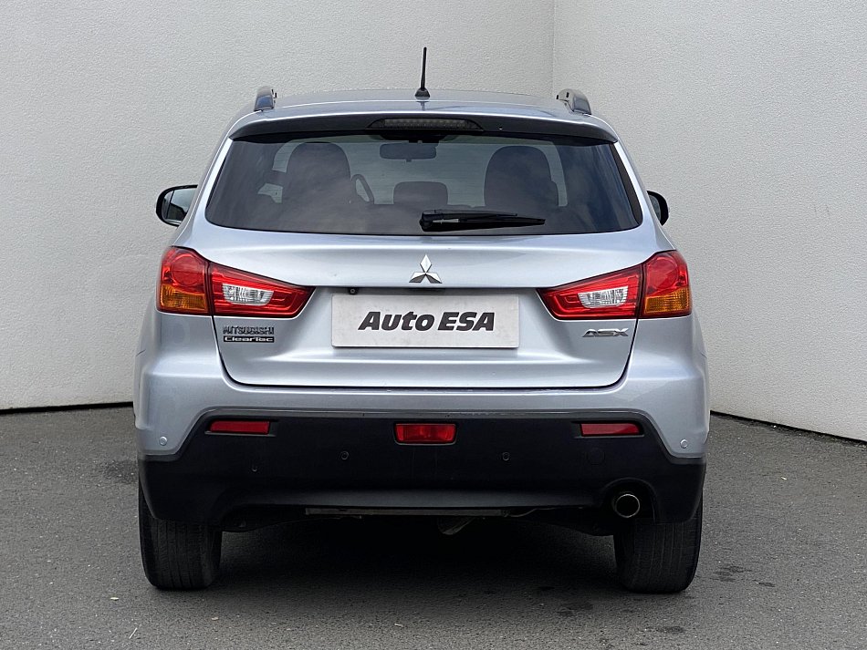 Mitsubishi ASX 1.8 DI-D 