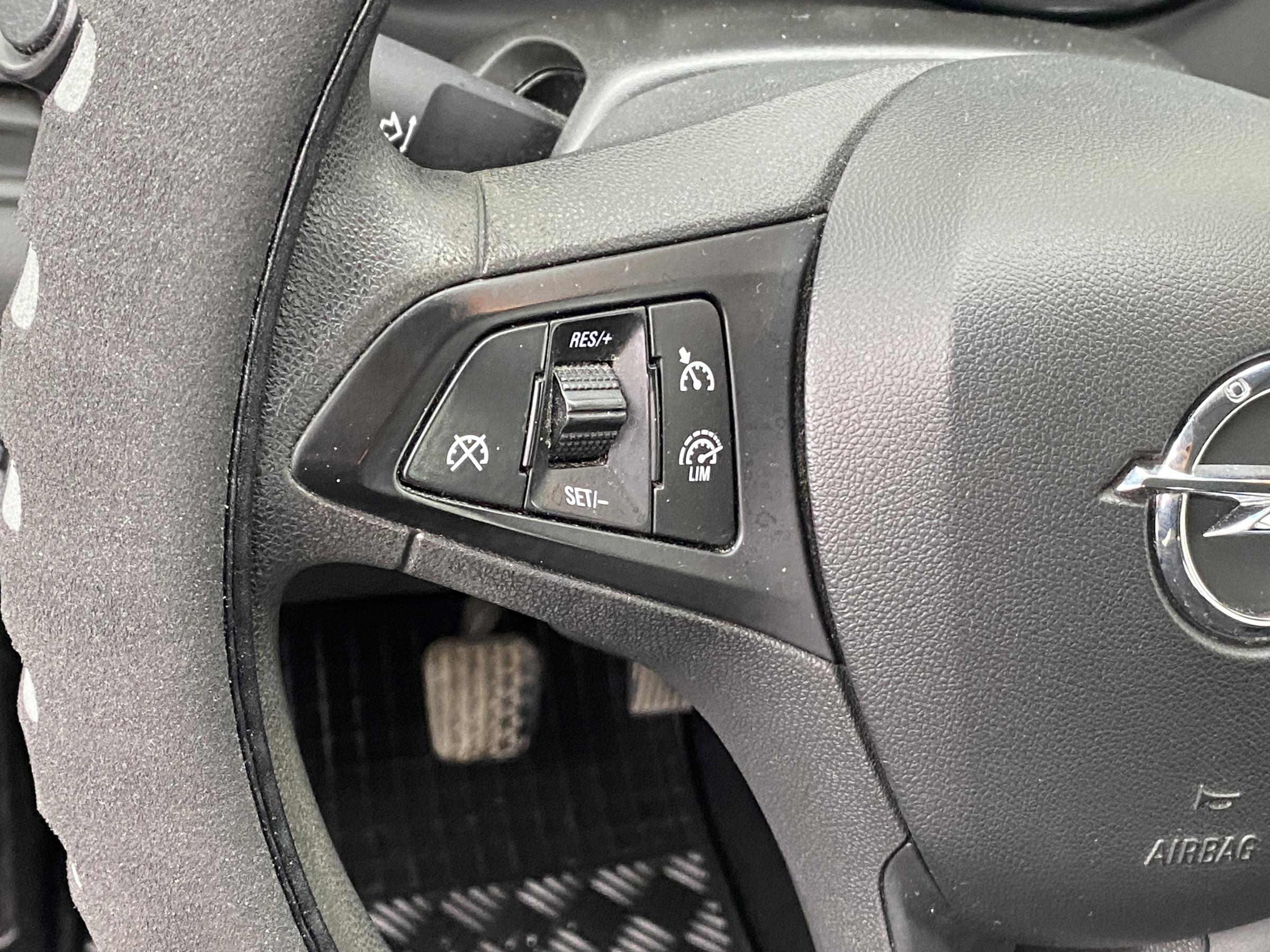 Opel Zafira, 2017 - pohled č. 14