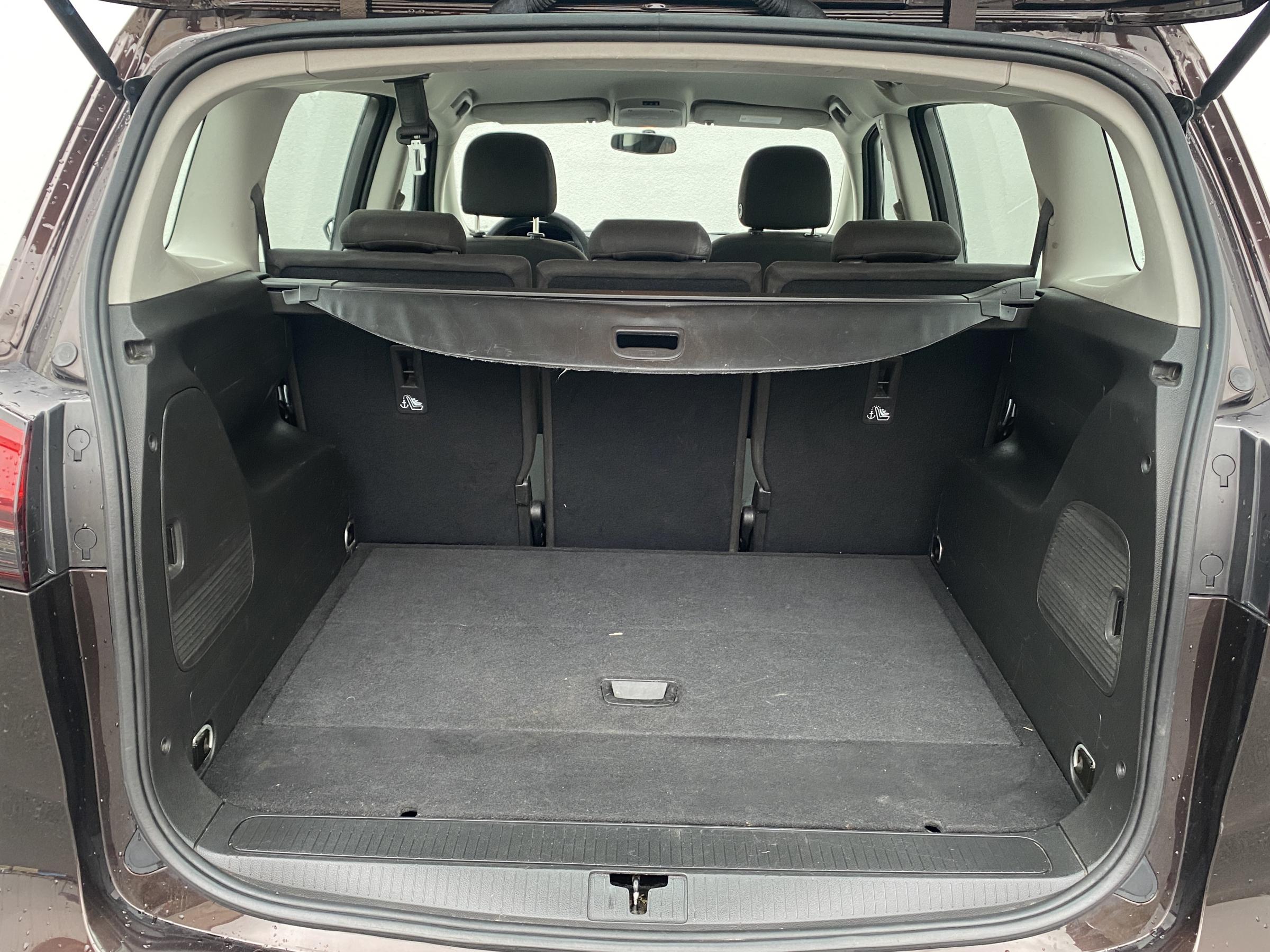 Opel Zafira, 2017 - pohled č. 7