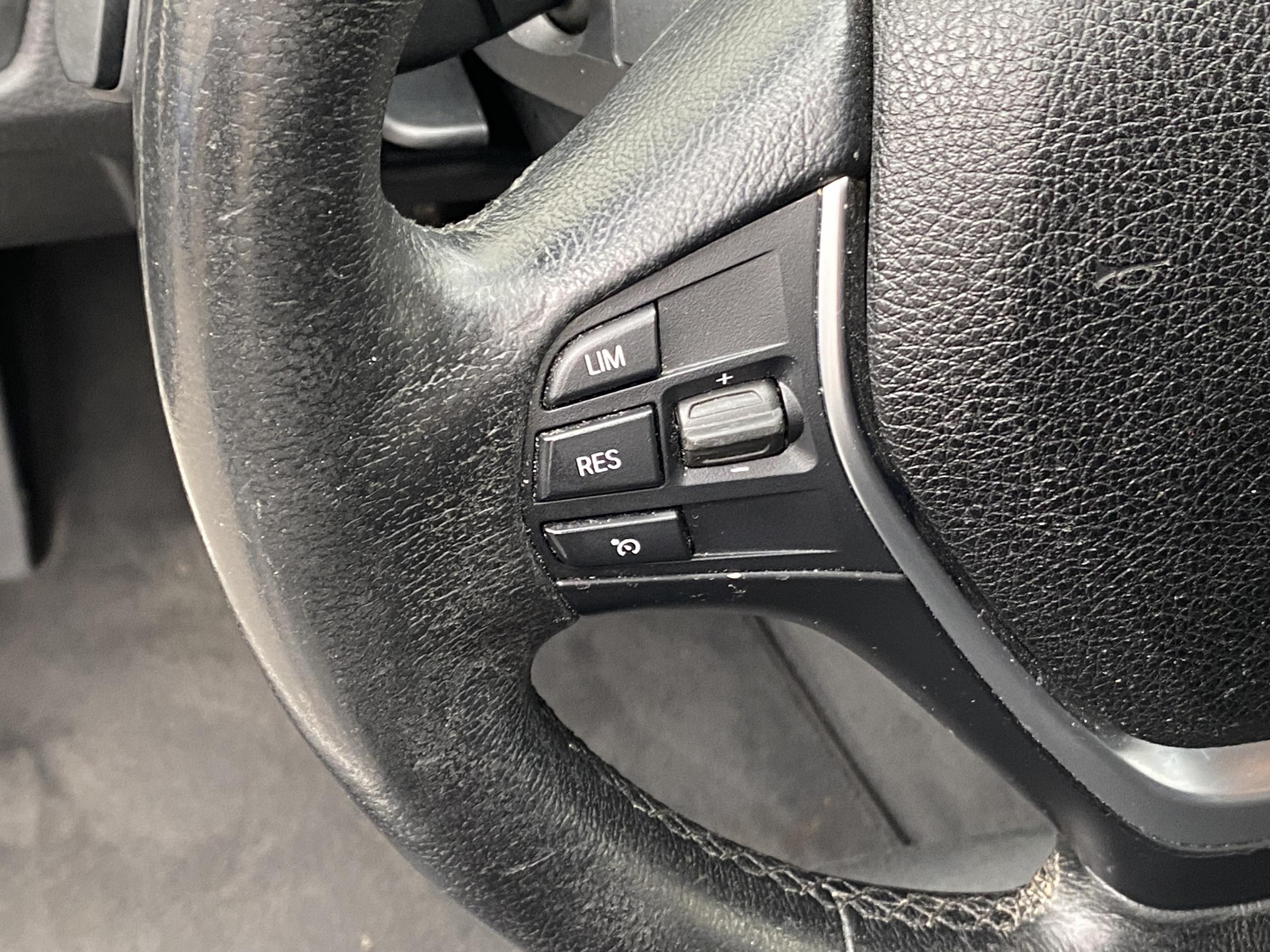 BMW Řada 3, 2018 - pohled č. 15