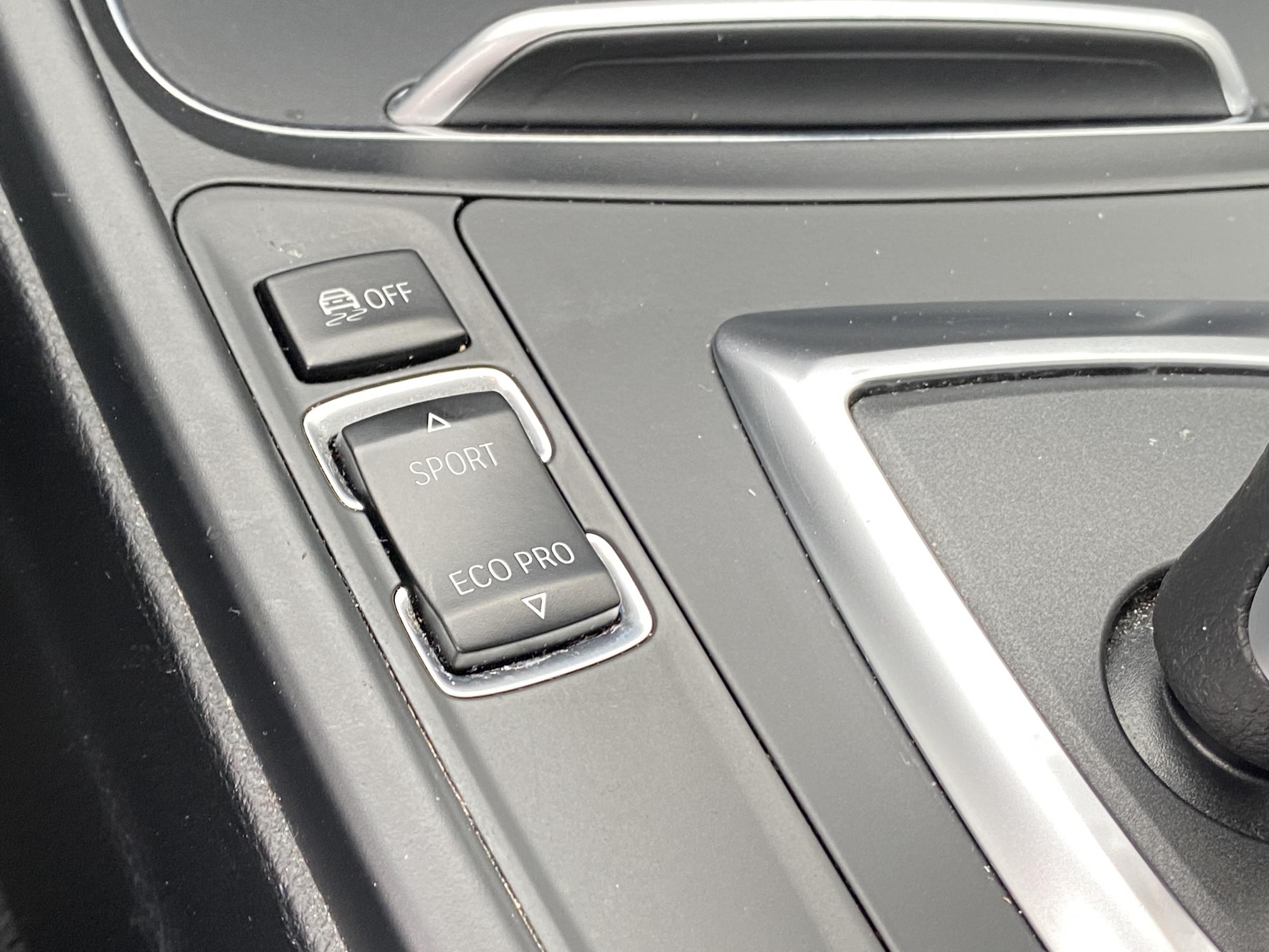 BMW Řada 3, 2018 - pohled č. 17