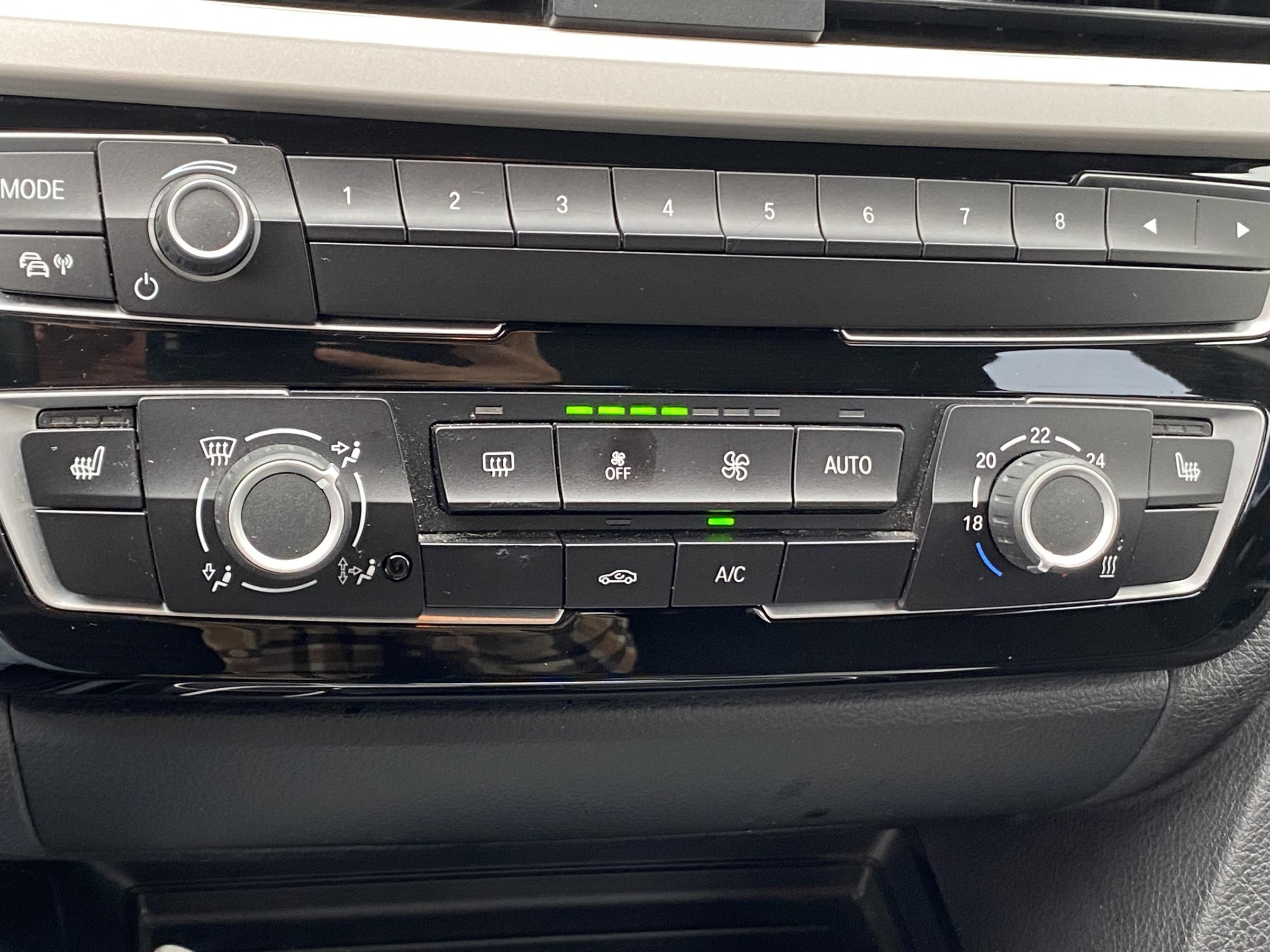 BMW Řada 3, 2018 - pohled č. 18