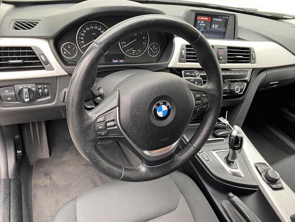 BMW Řada 3 1.5T 