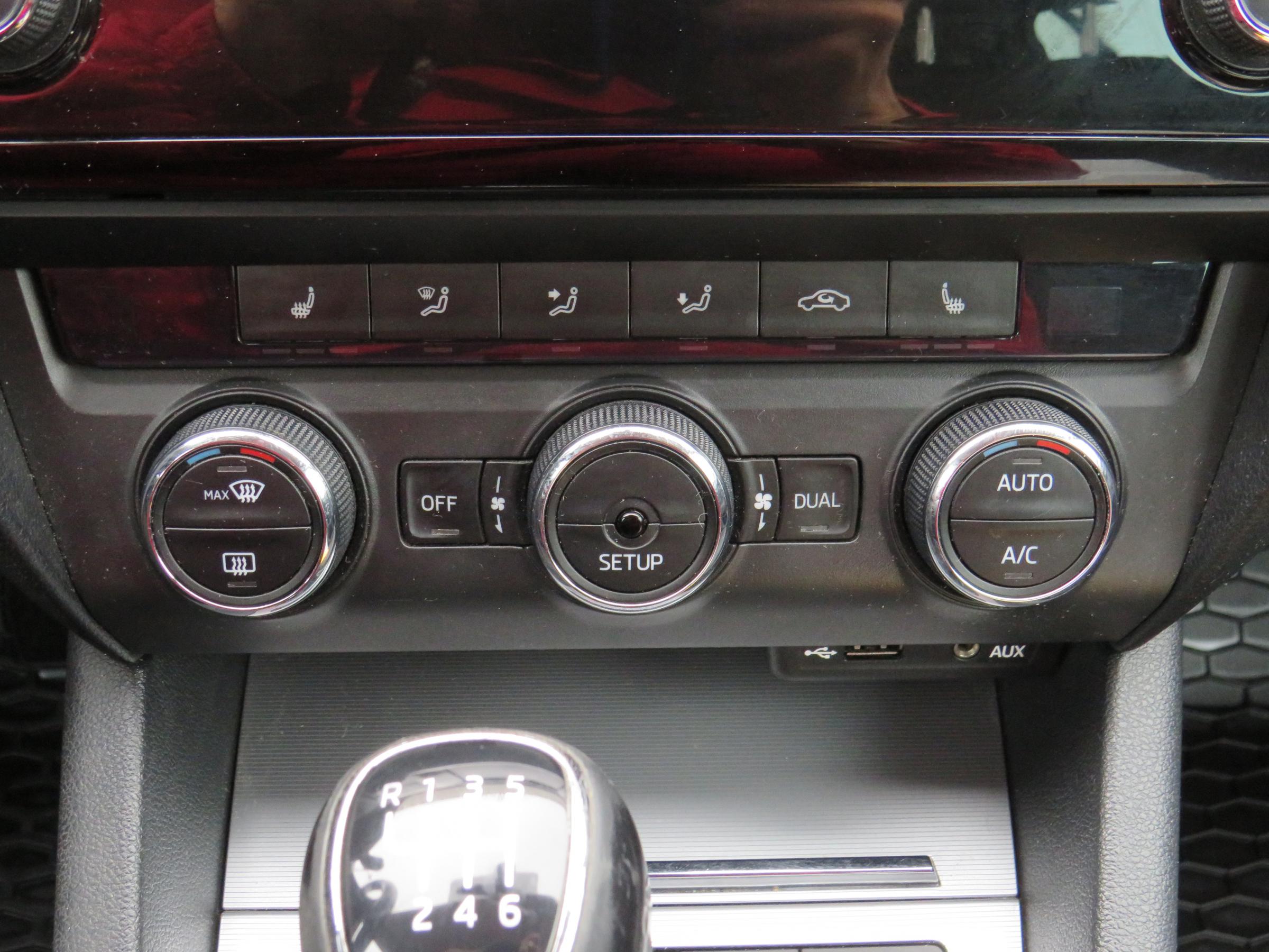 Škoda Octavia III, 2013 - pohled č. 16