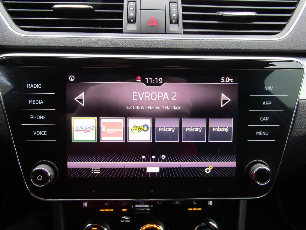 Škoda Superb III 2.0 TDi 