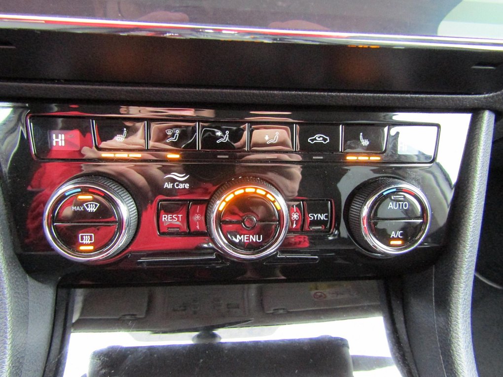 Škoda Superb III 2.0 TDi 