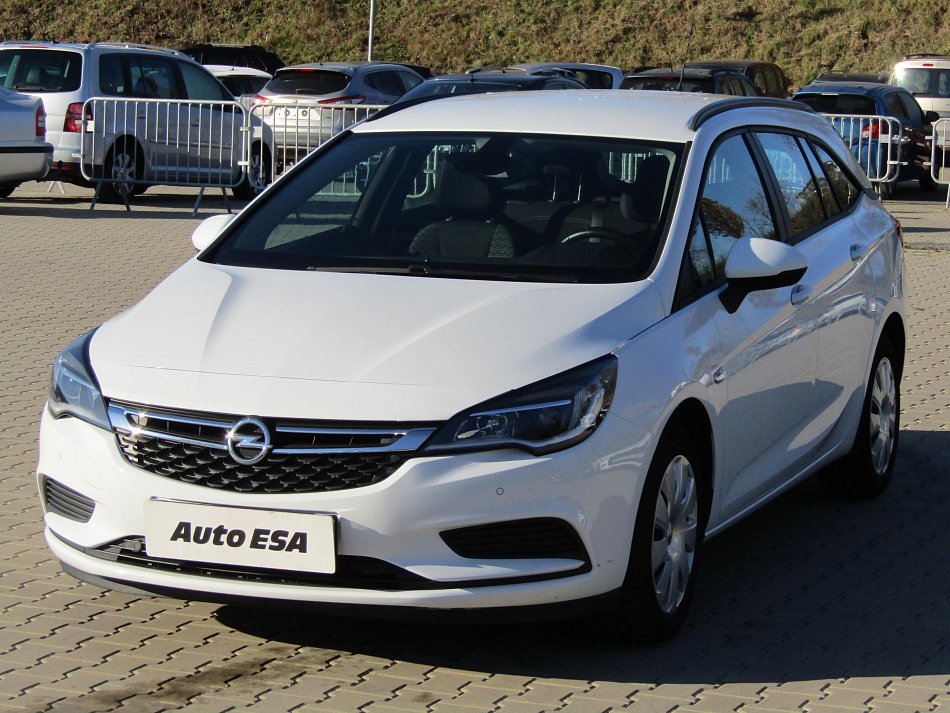 Opel Astra 1.6 CDTi 