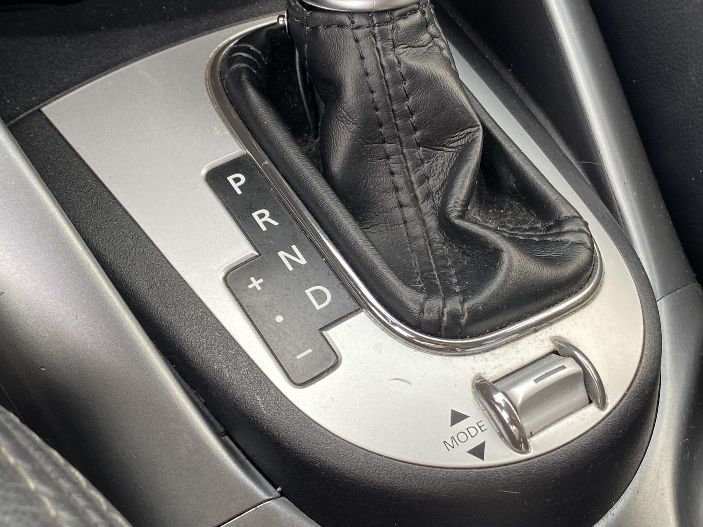 Peugeot 4007, 2012 - pohled č. 15