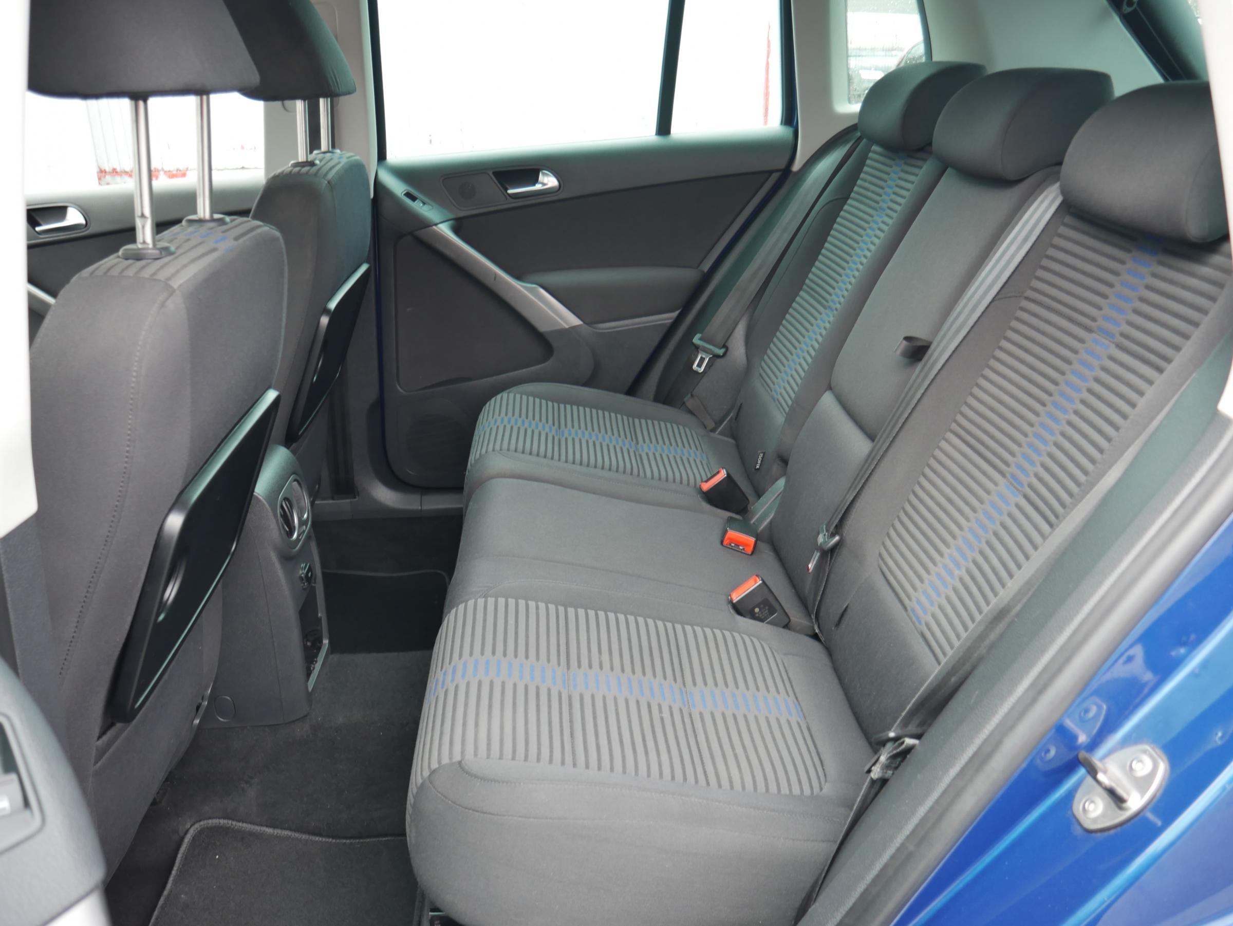 Volkswagen Tiguan, 2009 - pohled č. 10