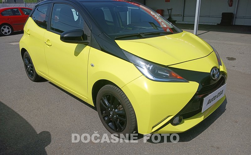 Toyota Aygo 1.0i 