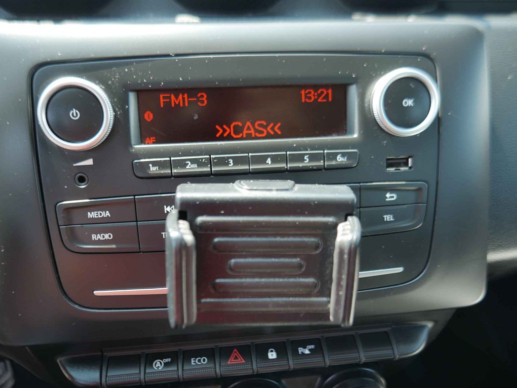 Dacia Duster 1.6 i 