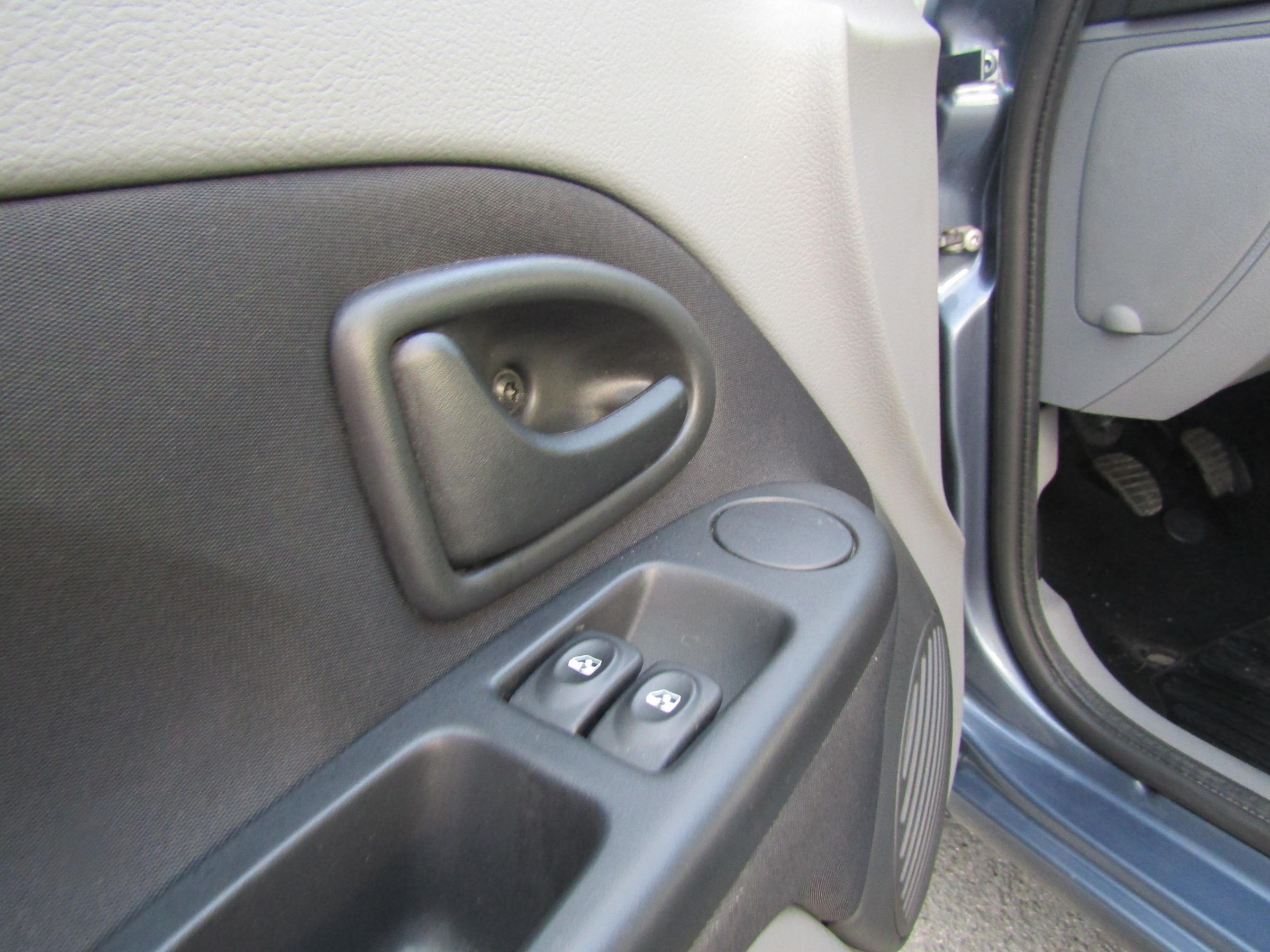 Renault Thalia, 2008 - pohled č. 13