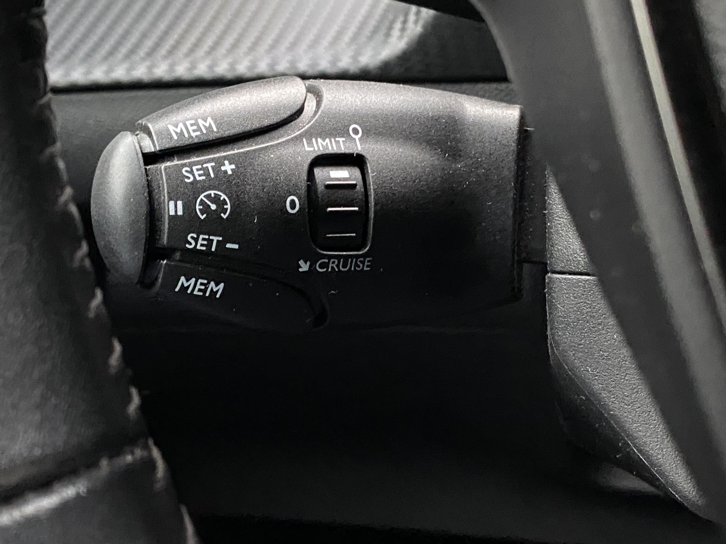 Peugeot 208, 2020 - pohled č. 13