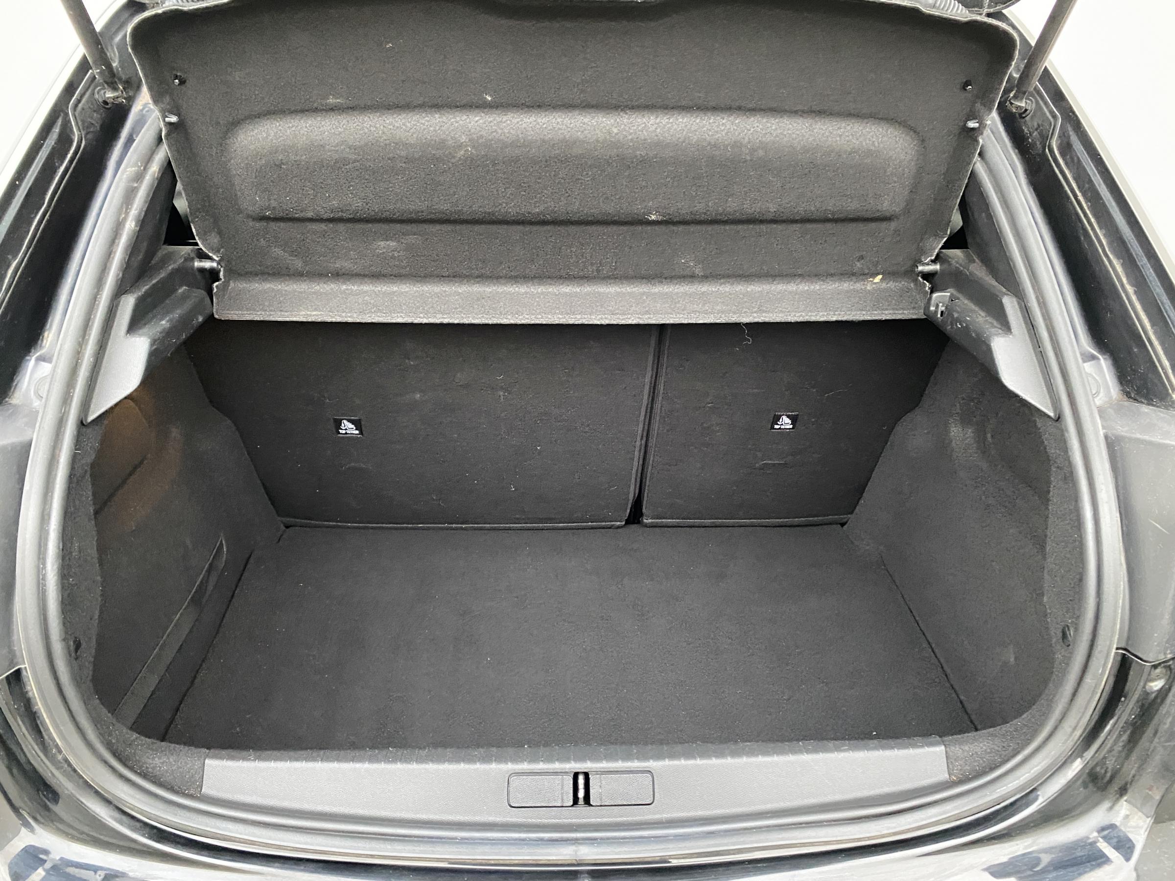 Peugeot 208, 2020 - pohled č. 7