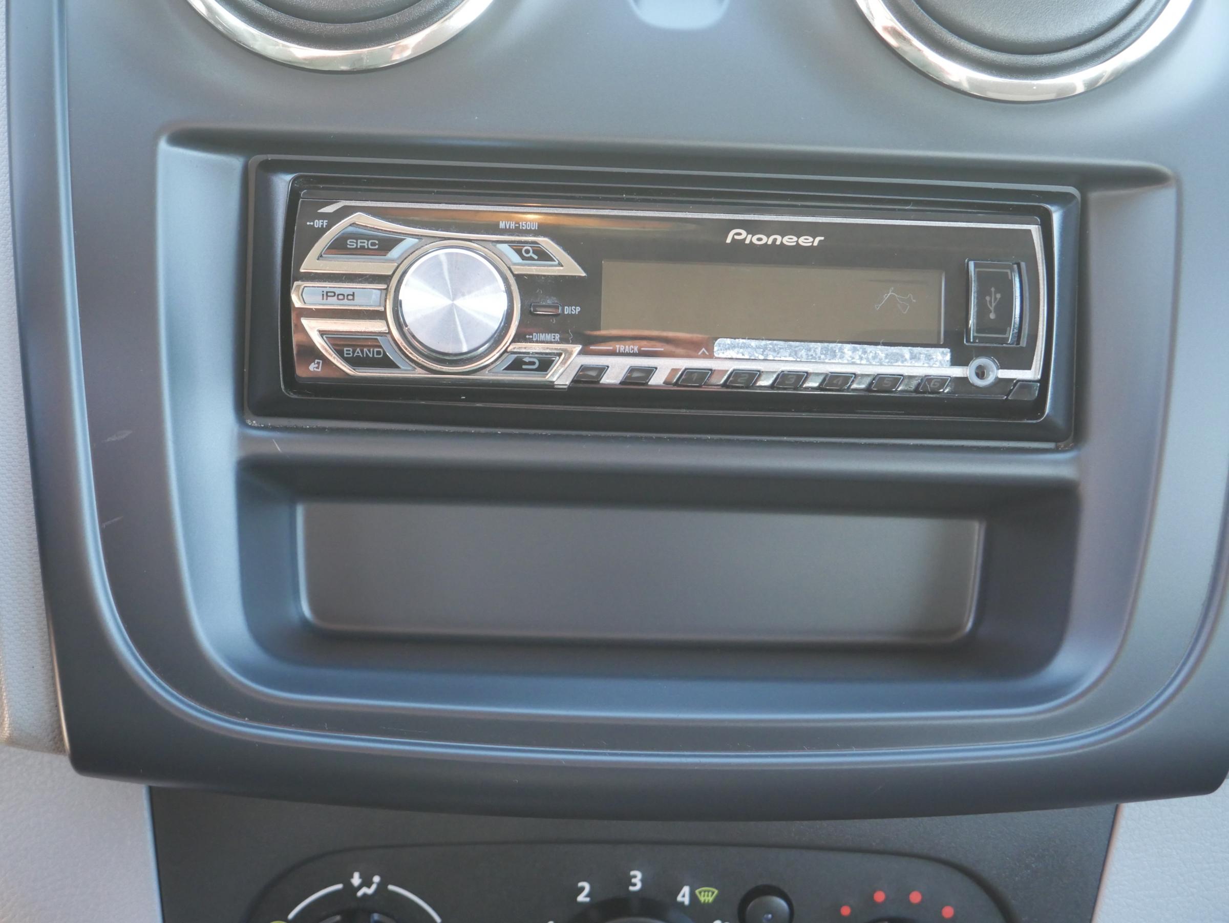 Dacia Sandero, 2013 - pohled č. 12