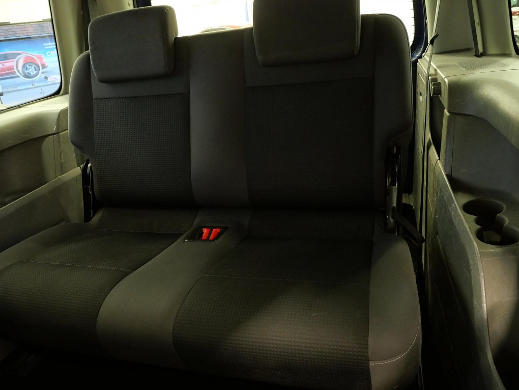 Volkswagen Caddy 1.9TDI  MAXi 7míst