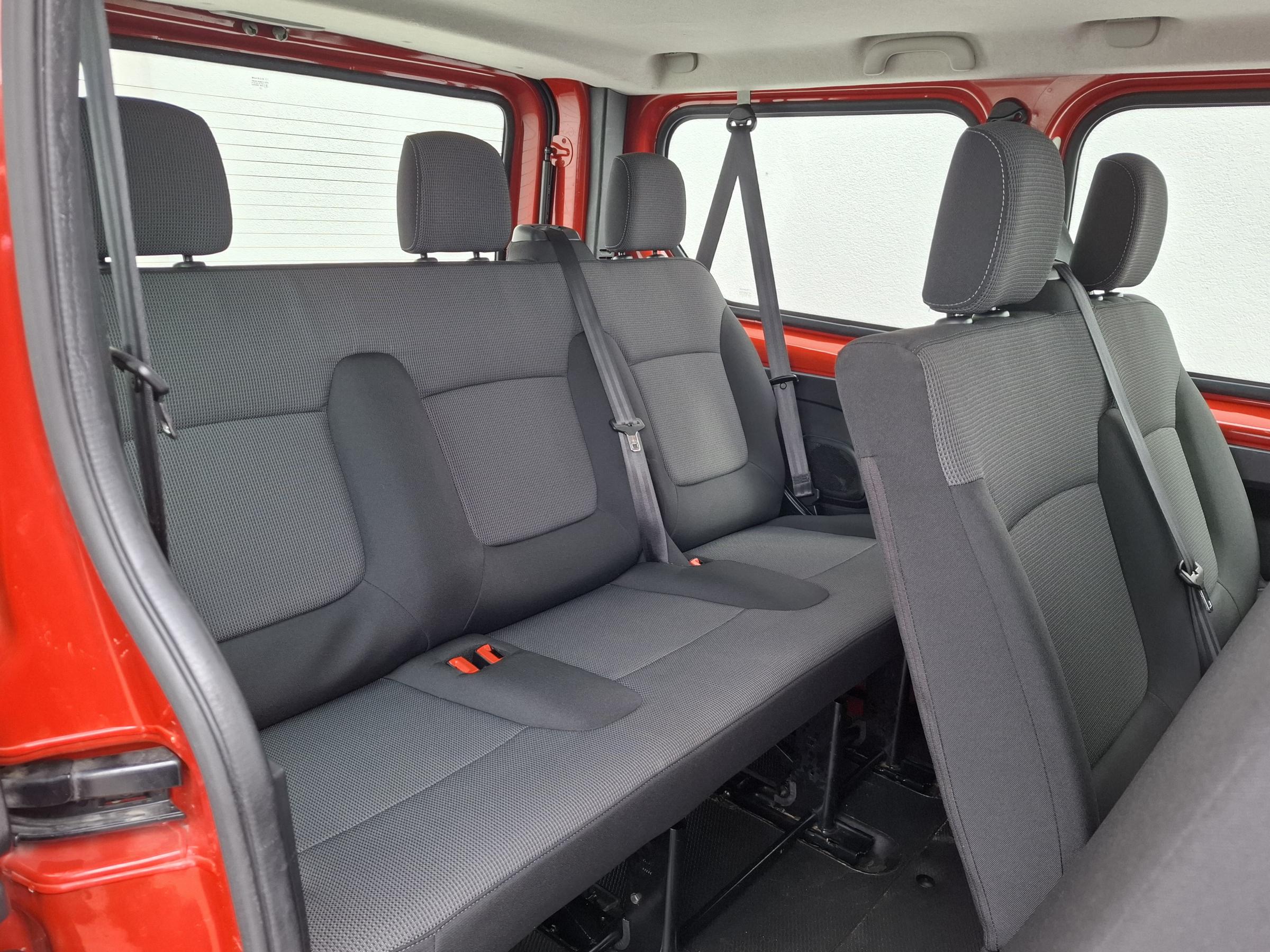 Renault Trafic, 2021 - pohled č. 11