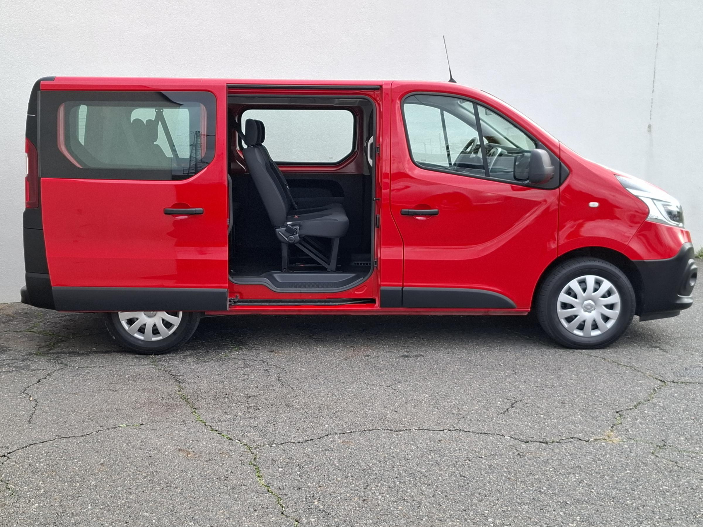 Renault Trafic, 2021 - pohled č. 13