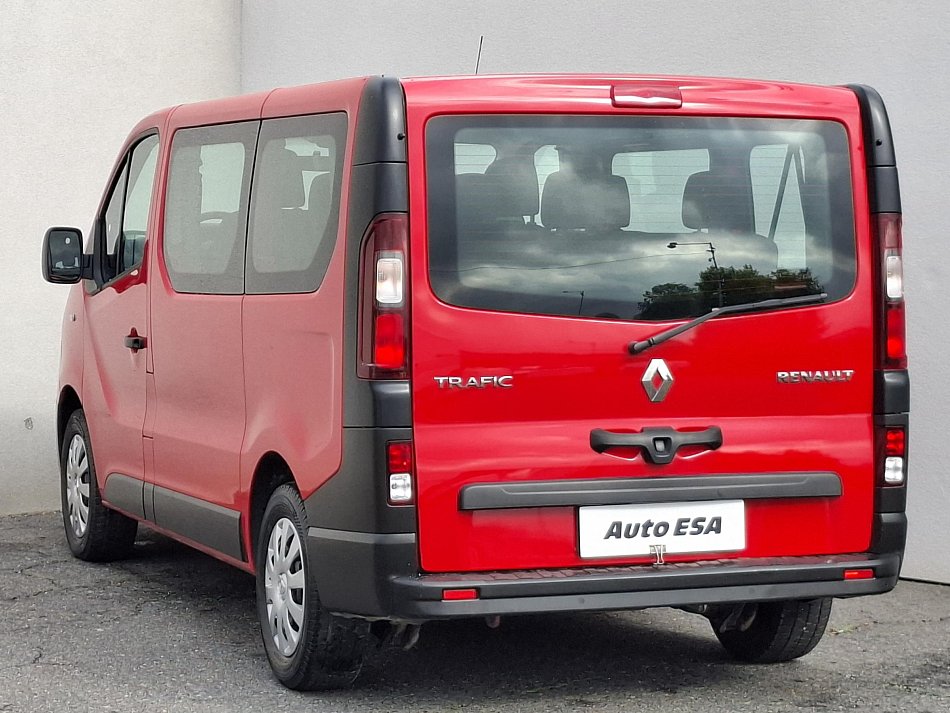 Renault Trafic 2.0dCi Energy 9míst