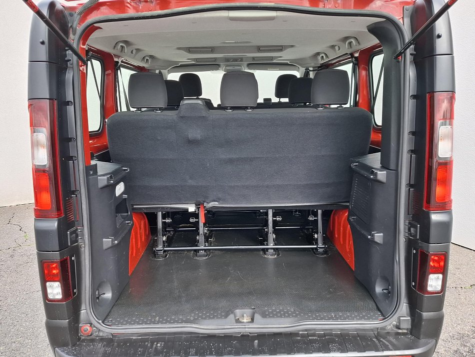 Renault Trafic 2.0dCi Energy 9míst