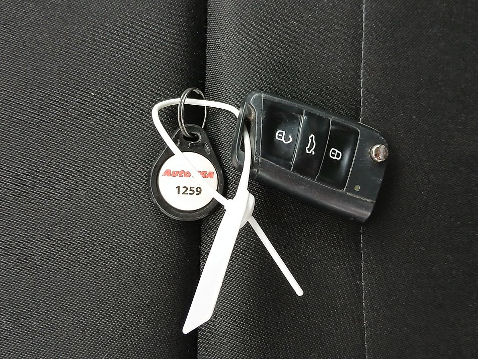 Škoda Rapid 1.0 TSI Ambition