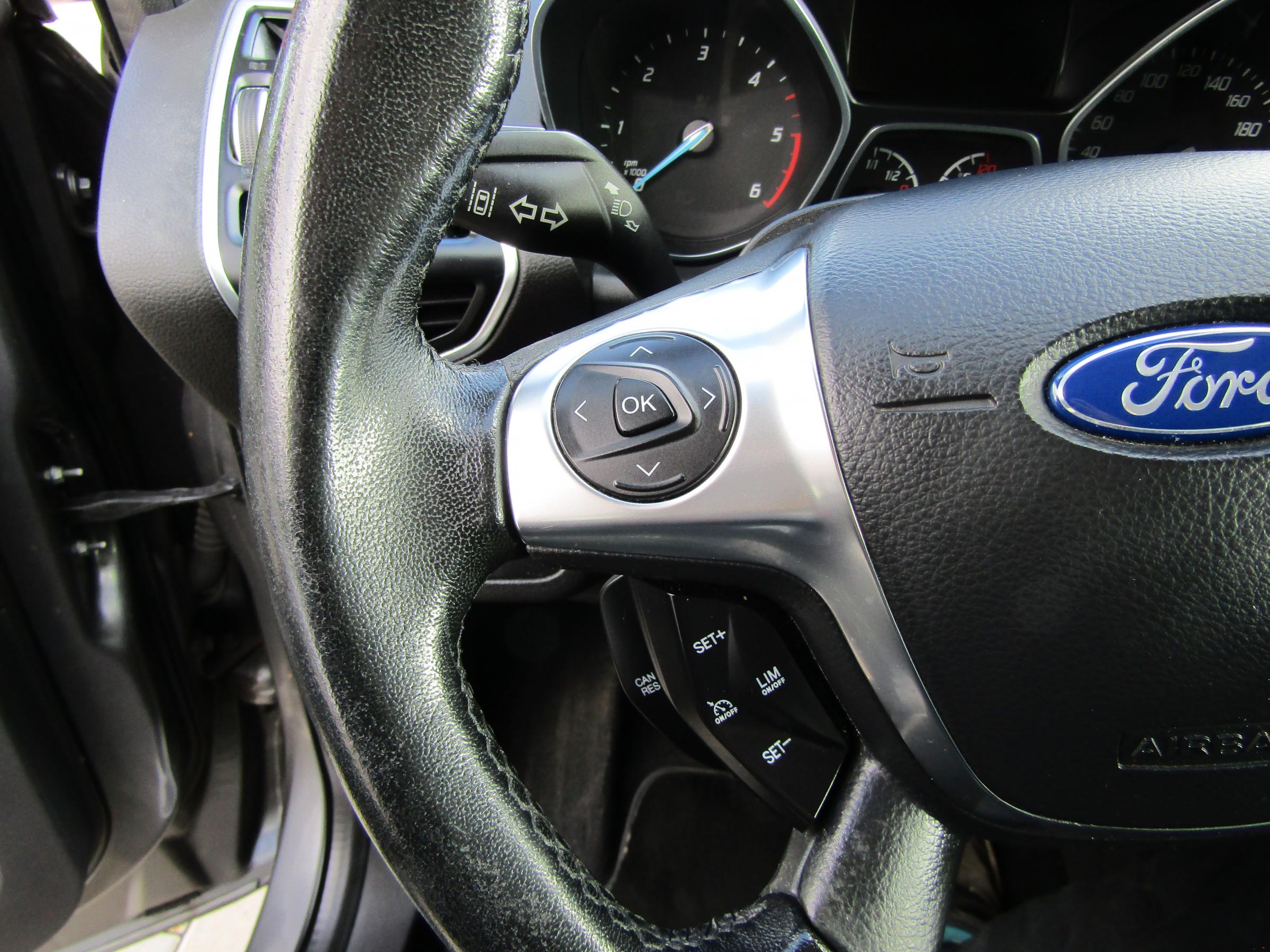 Ford Kuga, 2013 - pohled č. 13