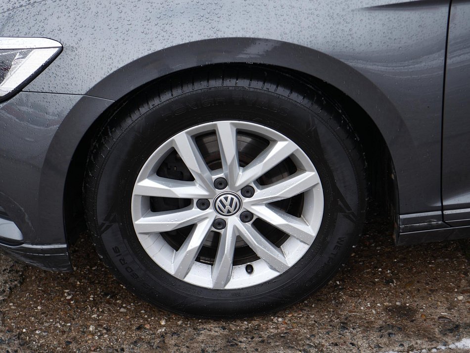 Volkswagen Passat 2.0 TDi 