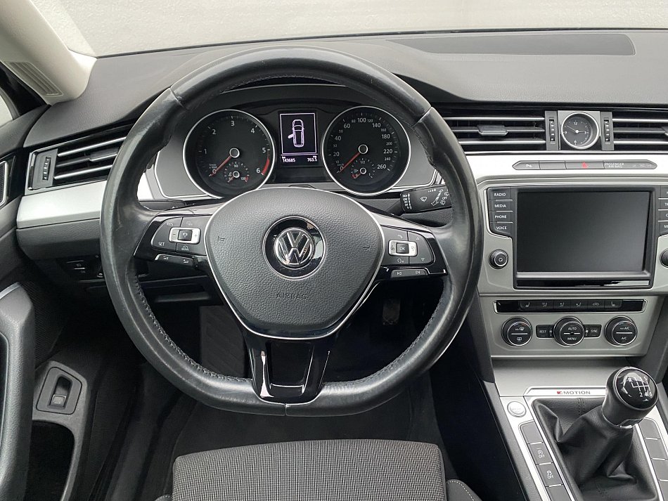 Volkswagen Passat 2.0 TDi Comfortline 4X4