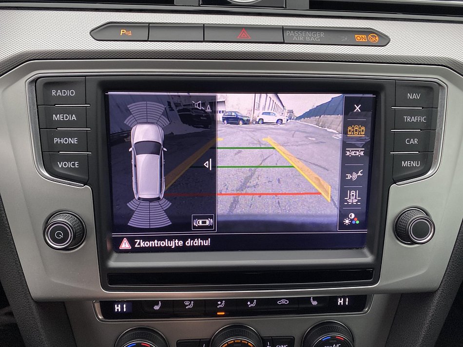 Volkswagen Passat 2.0 TDi Comfortline 4X4