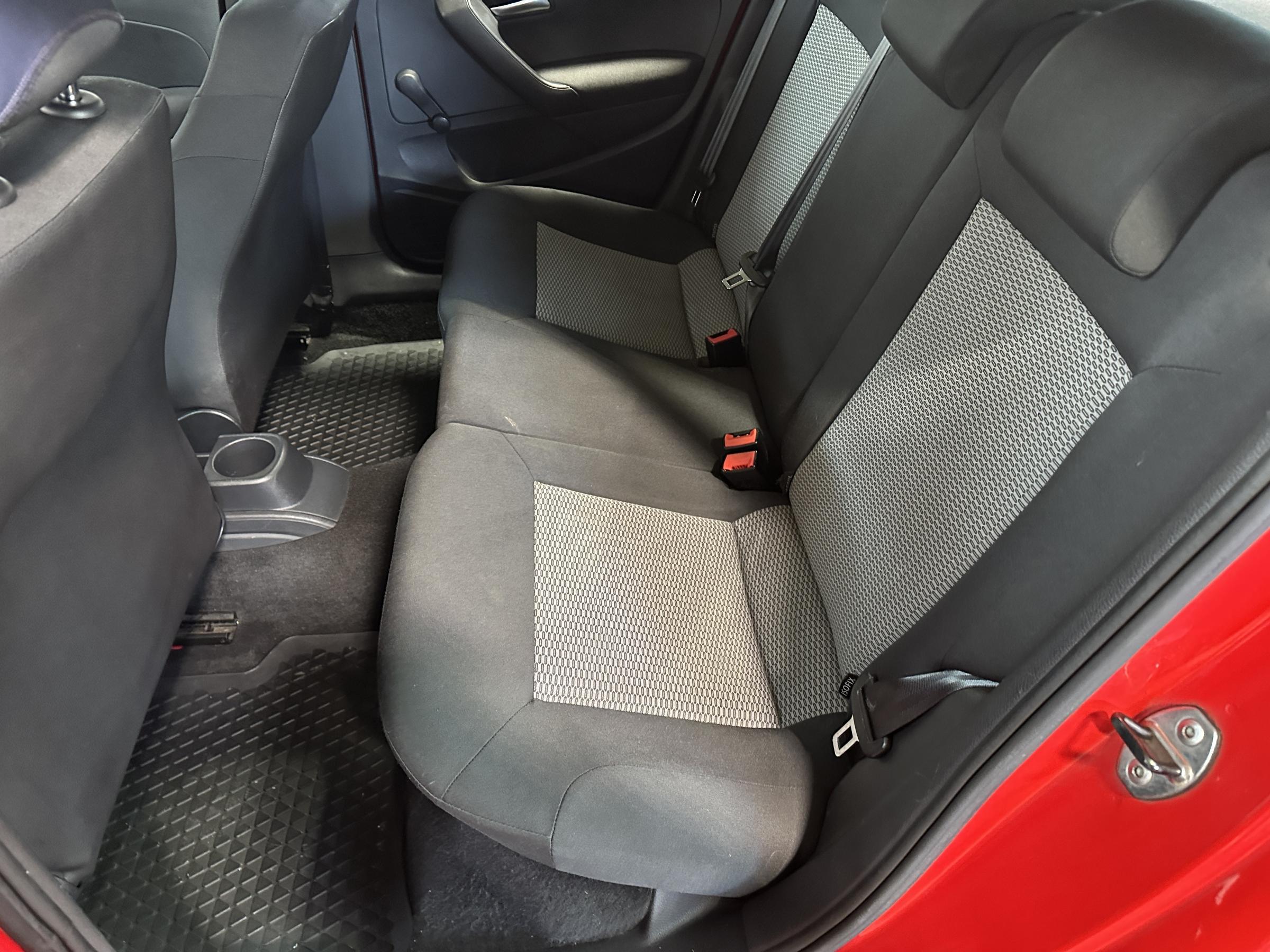 Volkswagen Polo, 2009 - pohled č. 10