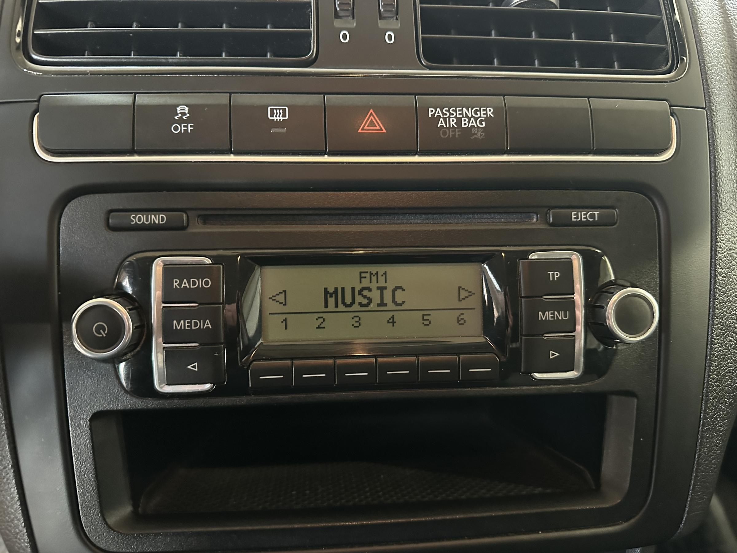 Volkswagen Polo, 2009 - pohled č. 13