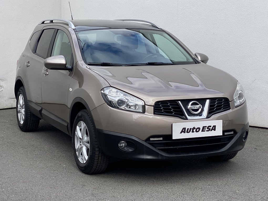 Nissan Qashqai 1.6i  7míst