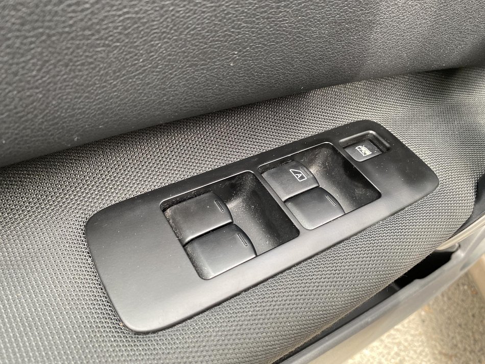 Nissan Qashqai 1.6i  7míst