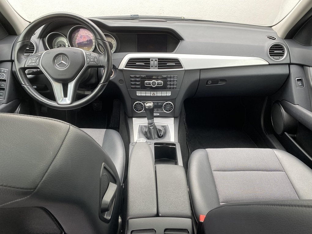 Mercedes-Benz Třída C 1.8K Avantgarde C180
