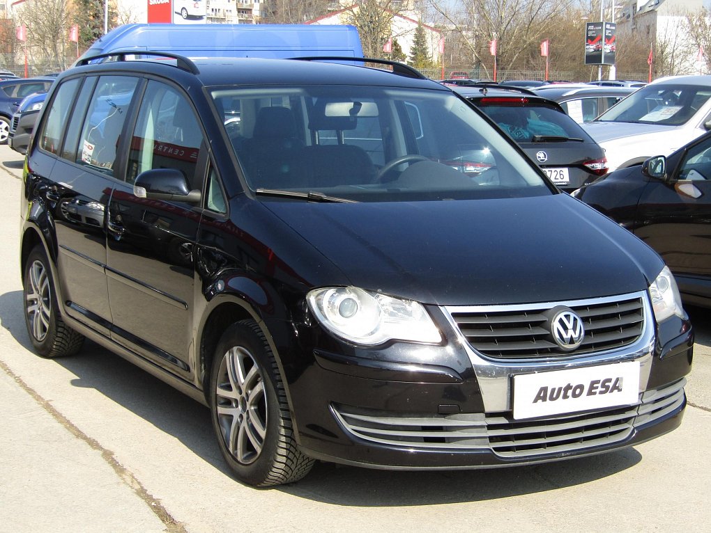Volkswagen Touran 2.0 TDi Trendline