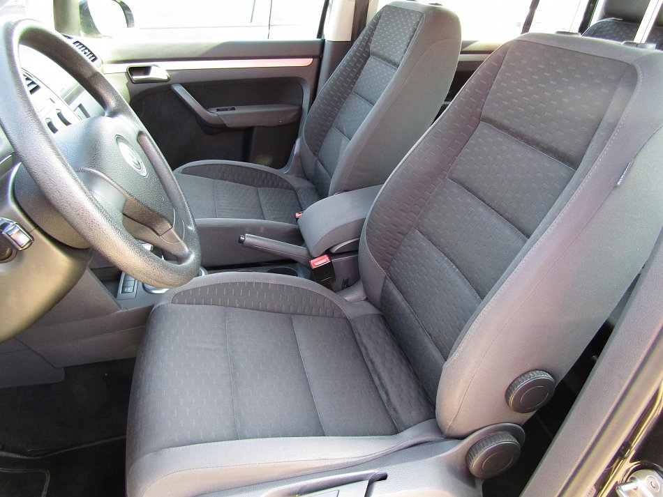 Volkswagen Touran 2.0 TDi Trendline