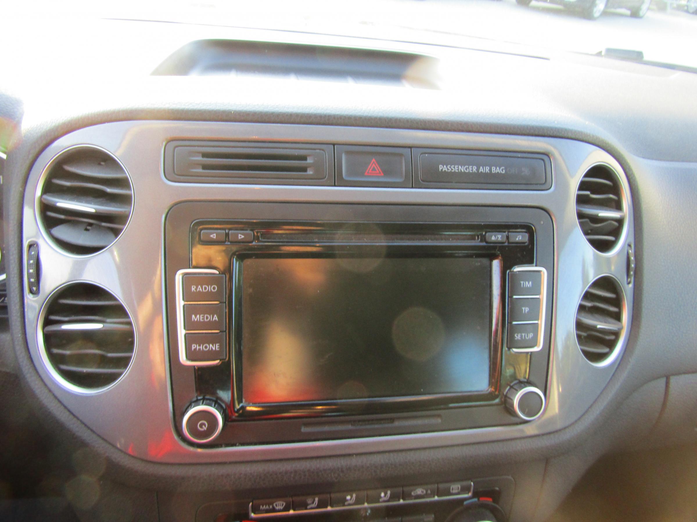 Volkswagen Tiguan, 2011 - pohled č. 13