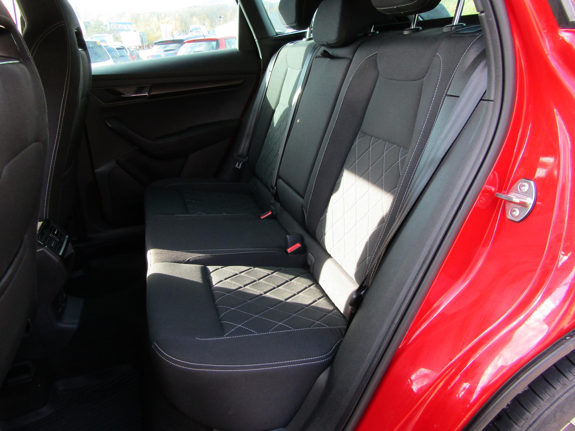 Škoda Karoq, 2021 - pohled č. 10