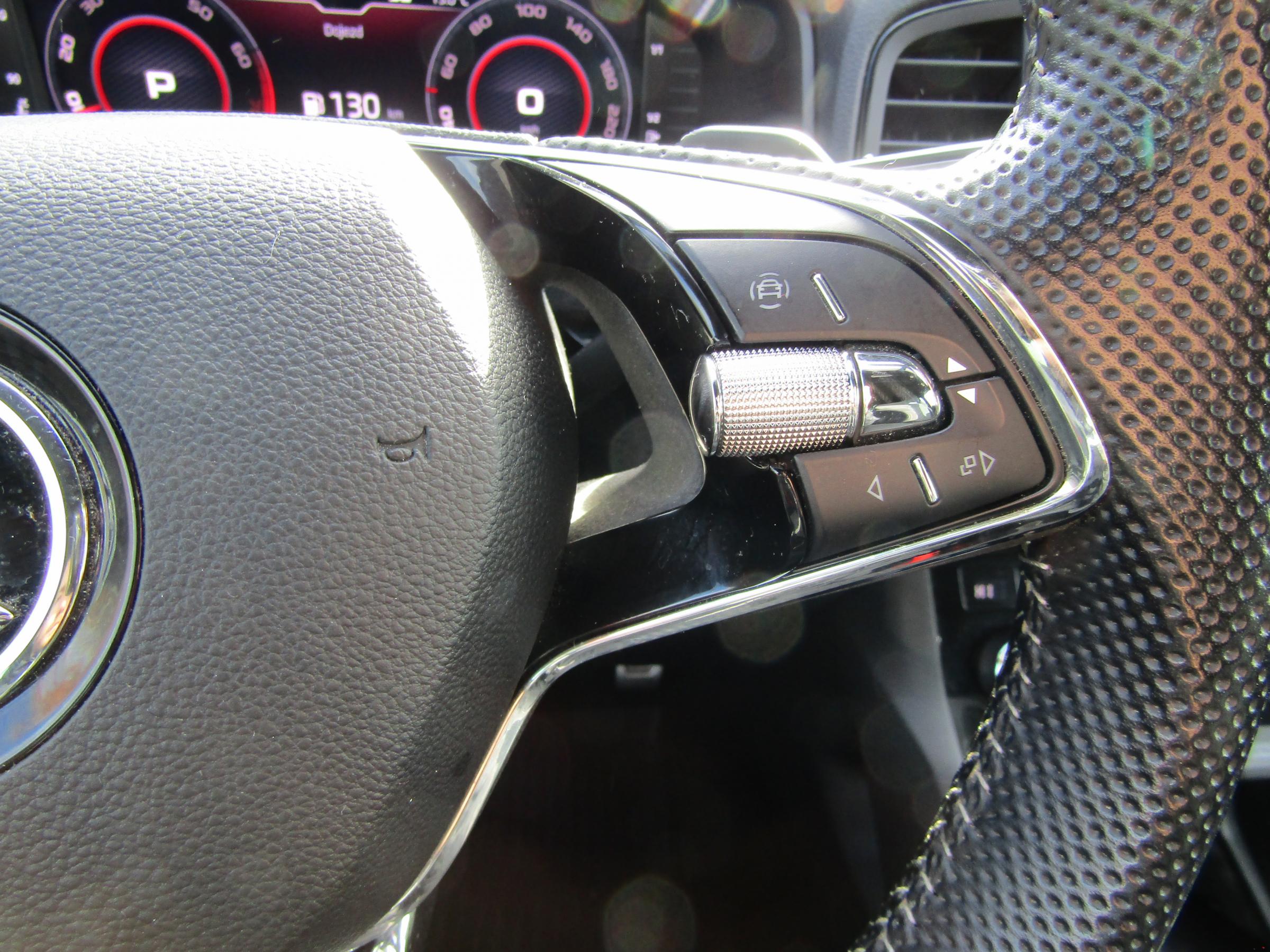 Škoda Karoq, 2021 - pohled č. 15