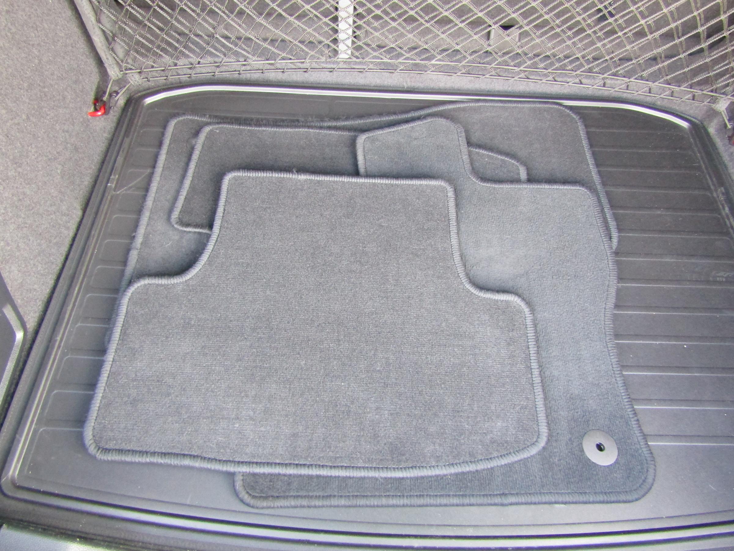 Škoda Karoq, 2021 - pohled č. 22