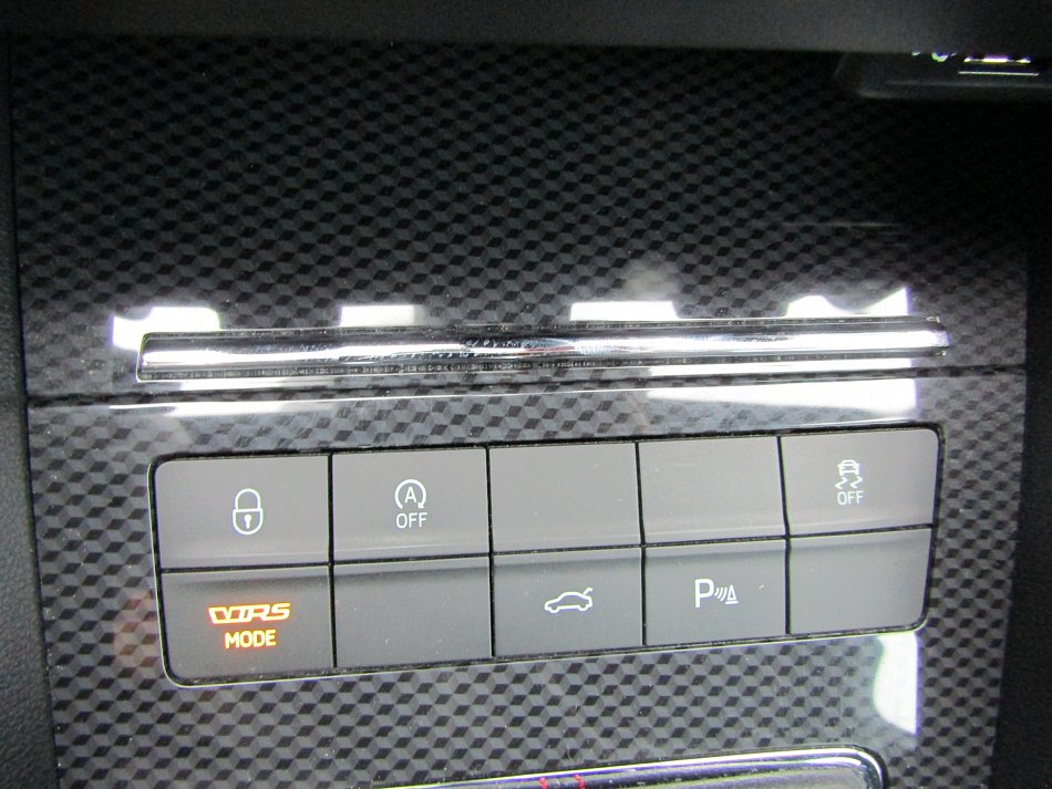 Škoda Octavia III 2.0TDi RS