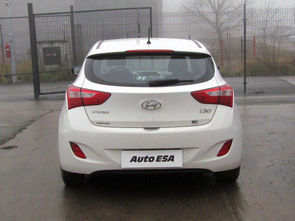 Hyundai I30 1.6 CVVT Trikolor