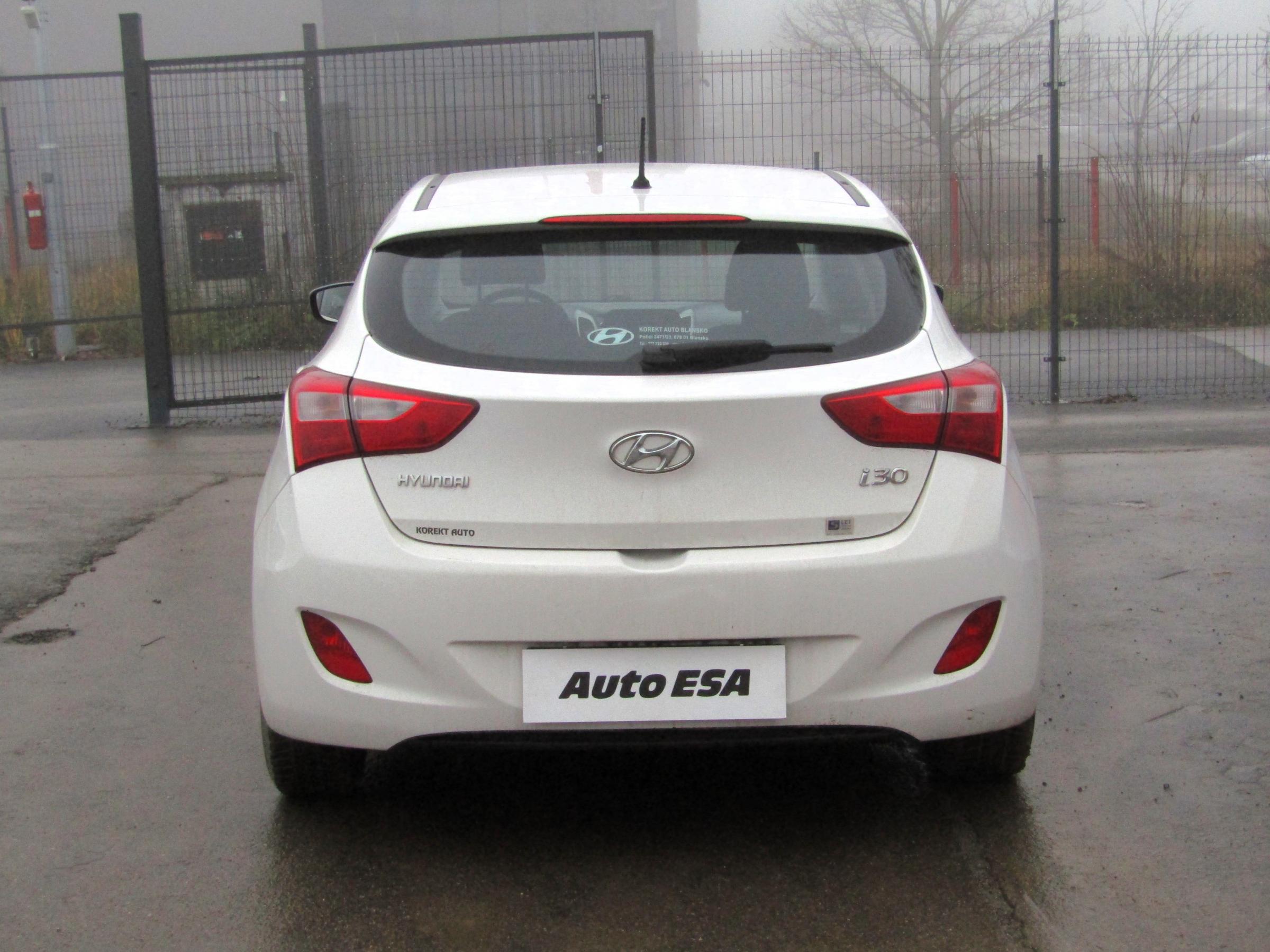 Hyundai i30, 2013 - pohled č. 5
