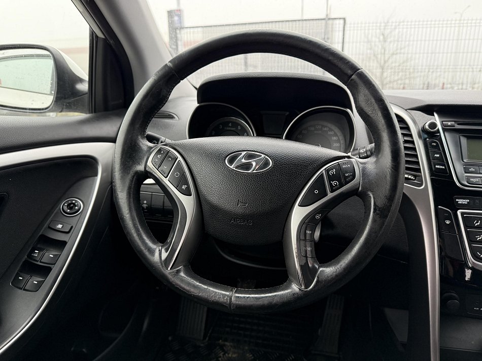 Hyundai I30 1.6 CVVT Trikolor