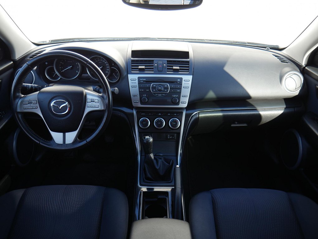 Mazda 6 2.0i 