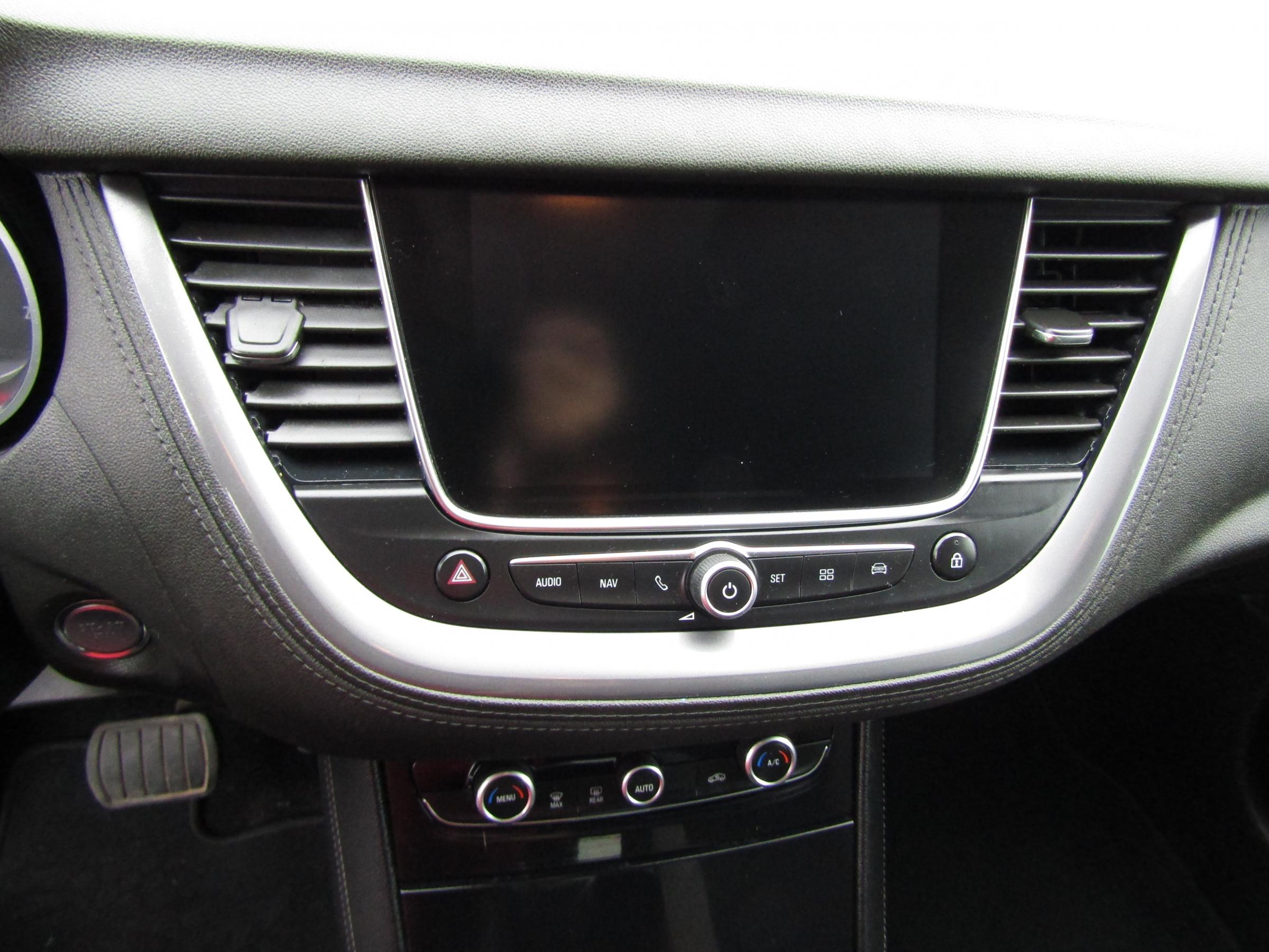 Vauxhall Grandland X, 2018 - pohled č. 13